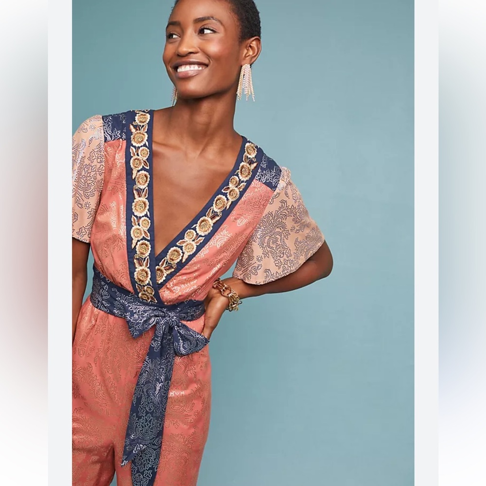Anthropologie Akemi + Kin Collab Sofia Orange Navy Jumpsuit Excellent condition